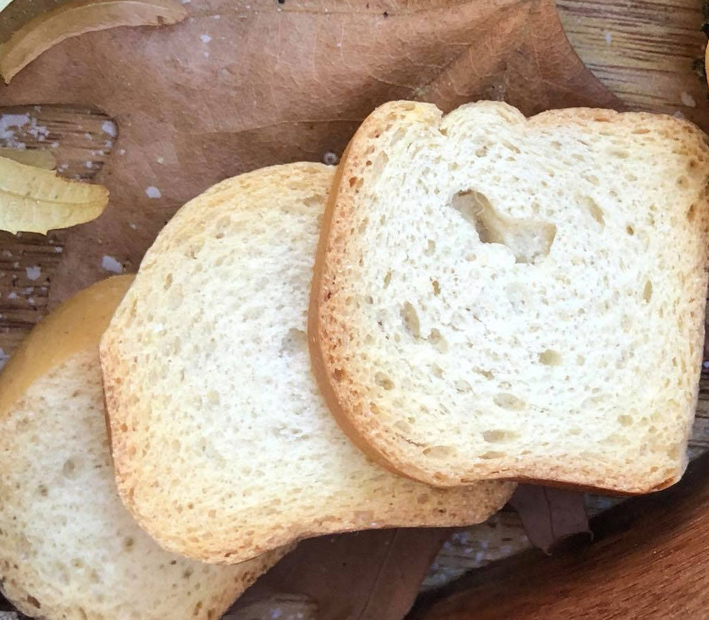 Organic wholesome rusks for baby weaning from Holle biodynamic baby food range